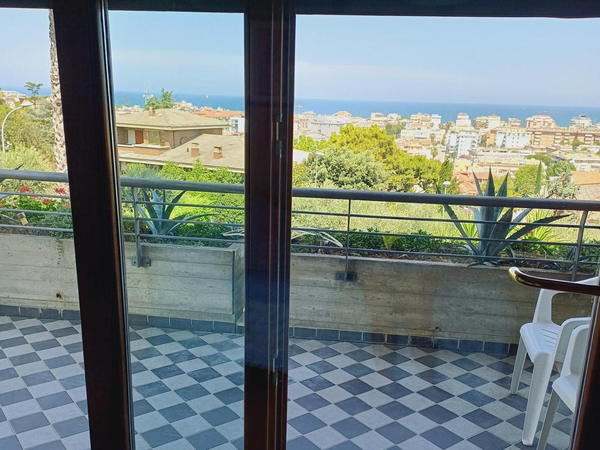 Villa Angela Σαν Μπενεντέτο ντελ Τρόντο Εξωτερικό φωτογραφία