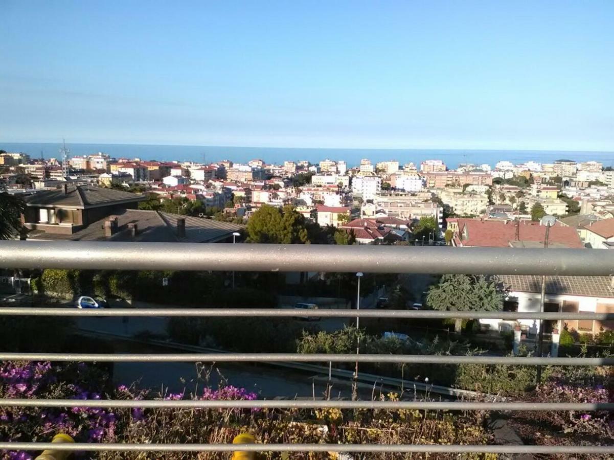 Villa Angela Σαν Μπενεντέτο ντελ Τρόντο Εξωτερικό φωτογραφία